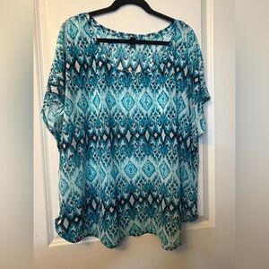 Lane Bryant 22/24 Teal and Black Ikat Print Short Sleeve Top - Semi Sheer